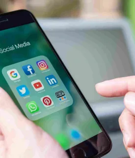 Pengaruh Media Sosial Terhadap Perubahan Sosial Masyarakat Di Indonesia